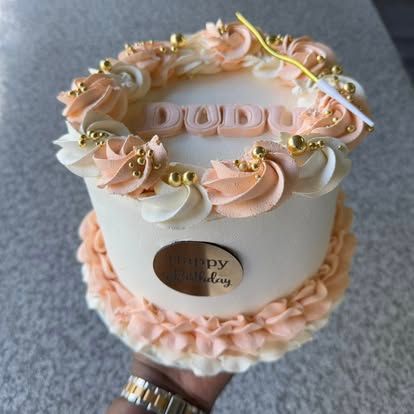 Pearl Tier Cake by b·treats
