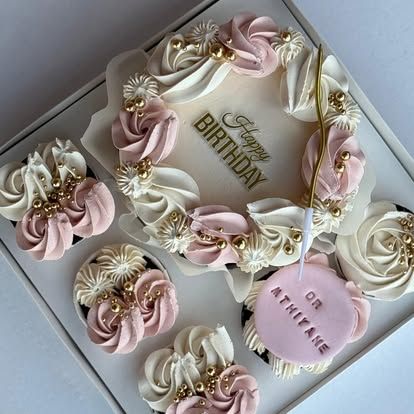 Pink Petal Cake by b·treats