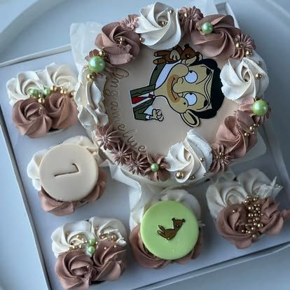 Sage Bloom Cupcakes by b·treats